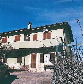 Foto Appartamento in Piazza Ugo la Malfa 3, Lariano Centro di 138 m²