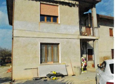 Foto Appartamento in Via San Lorenzo, Pontelongo Centro di 242 m² all'asta