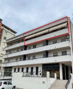 Foto Appartamento in Via Fratelli Bandiera, Suzzara Centro di 108 m²