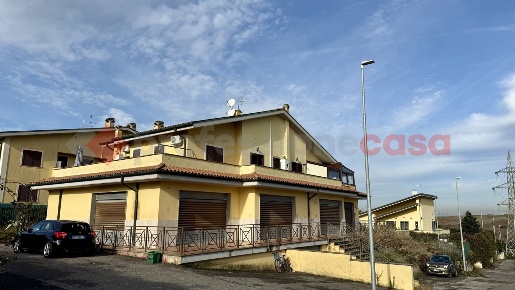 Foto Appartamento in Via Carife 78, Roma Monte Migliore di 50 m² in vendita
