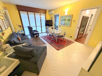 Foto Appartamento a Inveruno Centro di 90 m² con 3 locali in vendita
