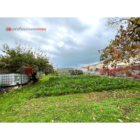 Foto Terreno residenziale in Verdi, Ortelle Vignacastrisi di 794 m²