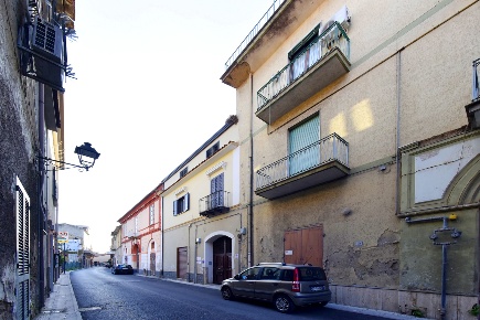 Foto Appartamento in Via Bronzetti 19, San Nicola la Strada di 89 m²