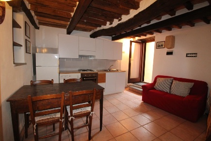 Foto Appartamento a Calci Centro di 50 m² con 2 locali in affitto