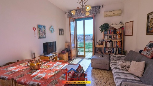 Foto Appartamento a Empoli Pretura - Sanzio di 100 m² con 5 locali