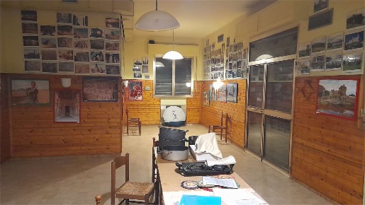 Foto Negozio in VIA F.SAVIOLI, Castelfranco Emilia di 220 m² con 9 locali