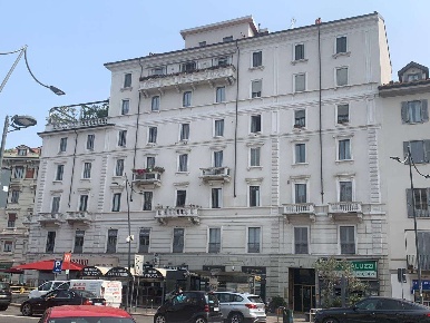 Foto Appartamento a Milano di 130 m² con 4 locali in vendita