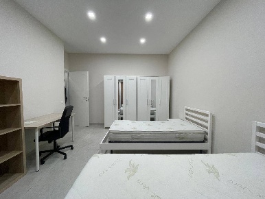 Foto Appartamento in Via Cesare Battisti, Caserta Corso Trieste di 85 m²