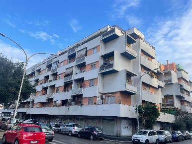 Foto Villa bifamiliare in Via Arduino Forgiarini, Roma Ostia Ponente