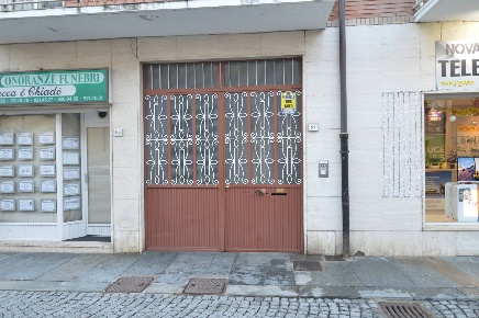 Foto Box in VIA CRAVERO, Caselle Torinese Centro di 17 m² con 1 locali