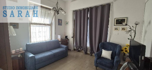 Foto Appartamento in Via Puccini, Viareggio Centro di 74 m² con 4 locali