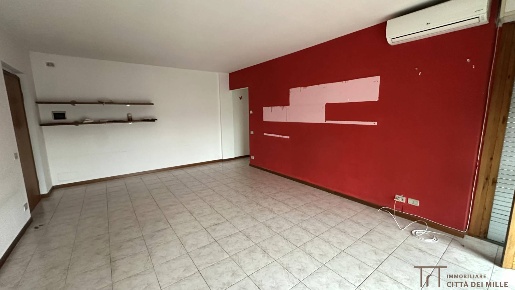 Foto Appartamento in Via Libertà, Zanica Centro di 145 m² con 4 locali