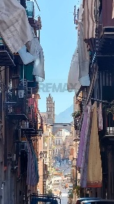 Foto Appartamento in via Barbaraci, Palermo Tribunale di 126 m² in vendita