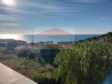 Foto Appartamento in via Terrene Bianche, San Lorenzo al Mare di 80 m²