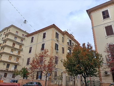 Foto Appartamento in Corso Umberto I, Taranto Borgo di 122 m² con 5 locali