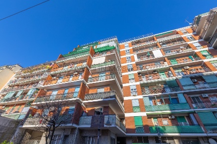 Foto Appartamento in Via Gorizia 61, Baranzate di 180 m² con 5 locali