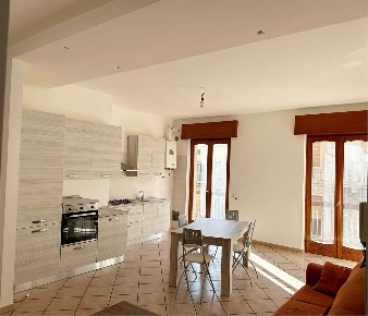 Foto Appartamento a Corato di 100 m² con 3 locali in affitto
