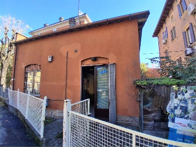 Foto Magazzino a Modena di 80 m² con 3 locali in vendita