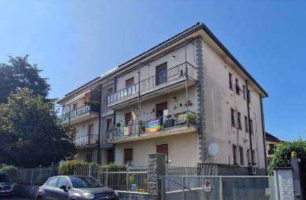 Foto Appartamento in Via Enrico Fermi, Senago di 74 m² con 4 locali