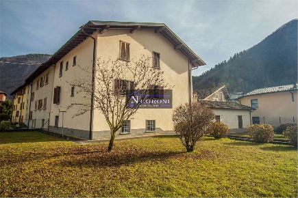 Foto Appartamento in Via Cadoriano 3, Piario di 120 m² con 5 locali