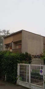 Foto Villa a schiera in Via Dante Alighieri, Cesate di 189 m² con 1 locali