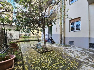 Foto Appartamento in GAVINANA, Firenze Gavinana di 75 m² con 3 locali