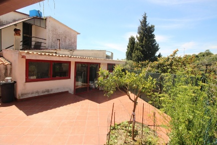 Foto Villa unifamiliare in Contrada Cuture Giampilieri, Messina di 180 m²