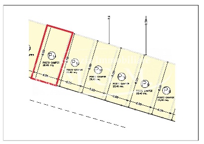 Foto Box a Bientina Centro di 28 m² con 1 locali in vendita