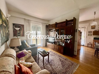 Foto Appartamento a Siena Cappuccini di 90 m² con 4 locali in vendita