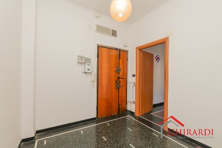 Foto Appartamento in VIA MOLFINO 7, Genova Sestri Ponente di 89 m²