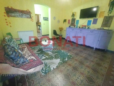 Foto Appartamento a La Spezia Rebocco - La Chiappa di 102 m² con 5 locali