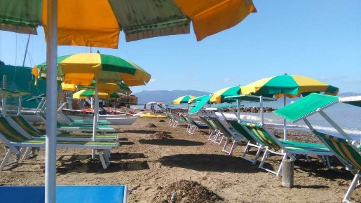 Foto Attività commerciale in Strada Provinciale della Giannella 212,