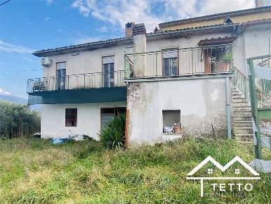 Foto Case semi ndipendenti in Via Tenerello, Selci Vallerosa di 82 m²