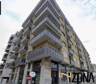 Foto Appartamento in Via Del Porto, Pescara Porta Nuova di 148 m²
