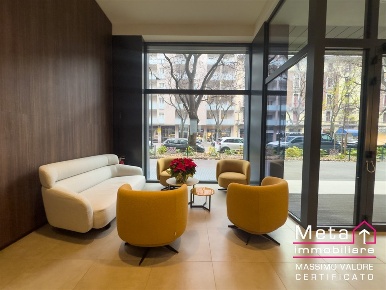 Foto Appartamento in Via Principe Eugenio, Milano Cenisio di 80 m²