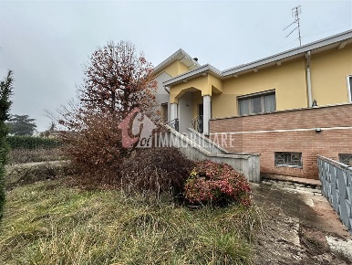 Foto Villa bifamiliare in via fornace, Sabbioneta Villa Pasquali di 295 m²
