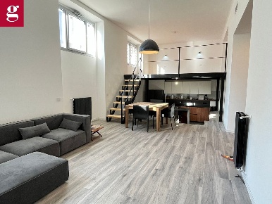 Foto Loft in Via Brunelleschi 5, Milano Giambellino di 110 m² con 2 locali