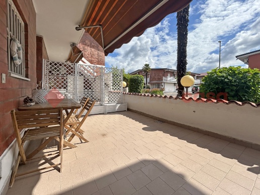 appartamento in vendita a Castelletto sopra Ticino in zona Glisente