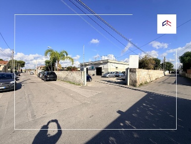 Foto Laboratorio in via bucaneve 20, Taranto San Vito - Carelli di 270 m²