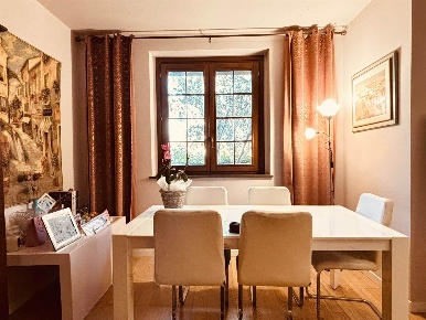 Foto Villa a schiera a Prato Cafaggio - Grignano di 175 m² con 7 locali