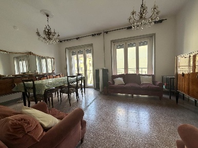 Foto Appartamento in via Italo Lambertenghi, Sondrio Centro di 92 m²
