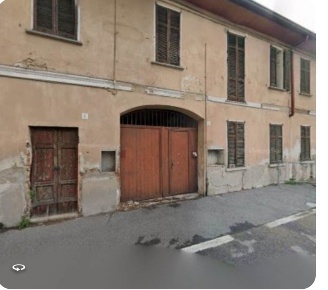 Foto Appartamento a San Vittore Olona di 130 m² con 8 locali in vendita