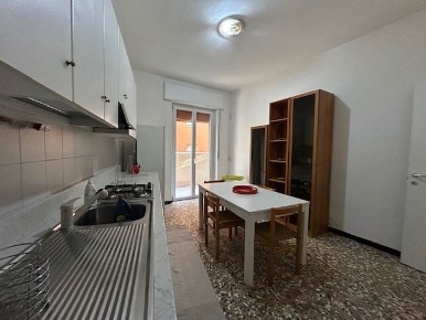 Foto Appartamento a Piacenza Piazzale Milano - Stazione di 80 m² in affitto