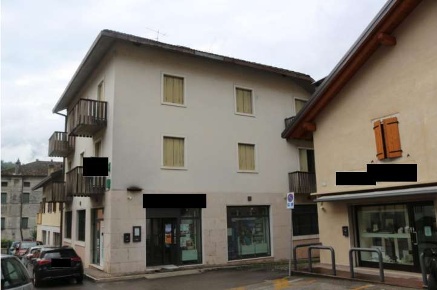 Foto Appartamento in Via Crociera, Arsiè Centro di 171 m² con 8 locali