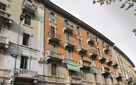 Foto Appartamento in Viale Tibaldi, Milano Ascanio Sforza di 72 m² all'asta