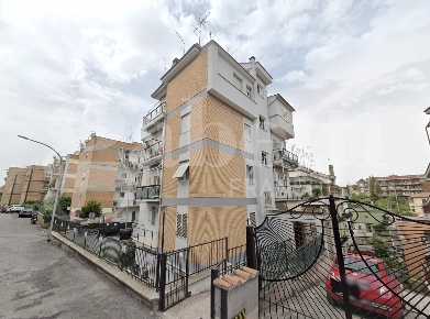 Foto Appartamento in Via Pio Piacentini 20, Roma Pisana - Bravetta di 60 m²