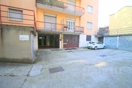 Foto Magazzino in Viale Diaz 15, Busto Arsizio Ospedale di 130 m²