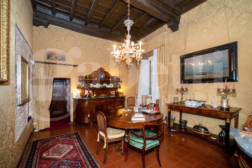 appartamento in vendita a Roma in zona Parione/Sant'Eustachio