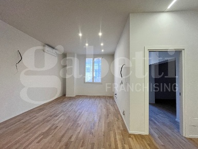Foto Appartamento in Via INDIPENDENZA 7, Bologna Centro Storico di 113 m²
