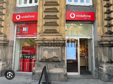 Foto Locale commerciale in Piazza Giovanni Bovio  10, Napoli Borgo Orefici